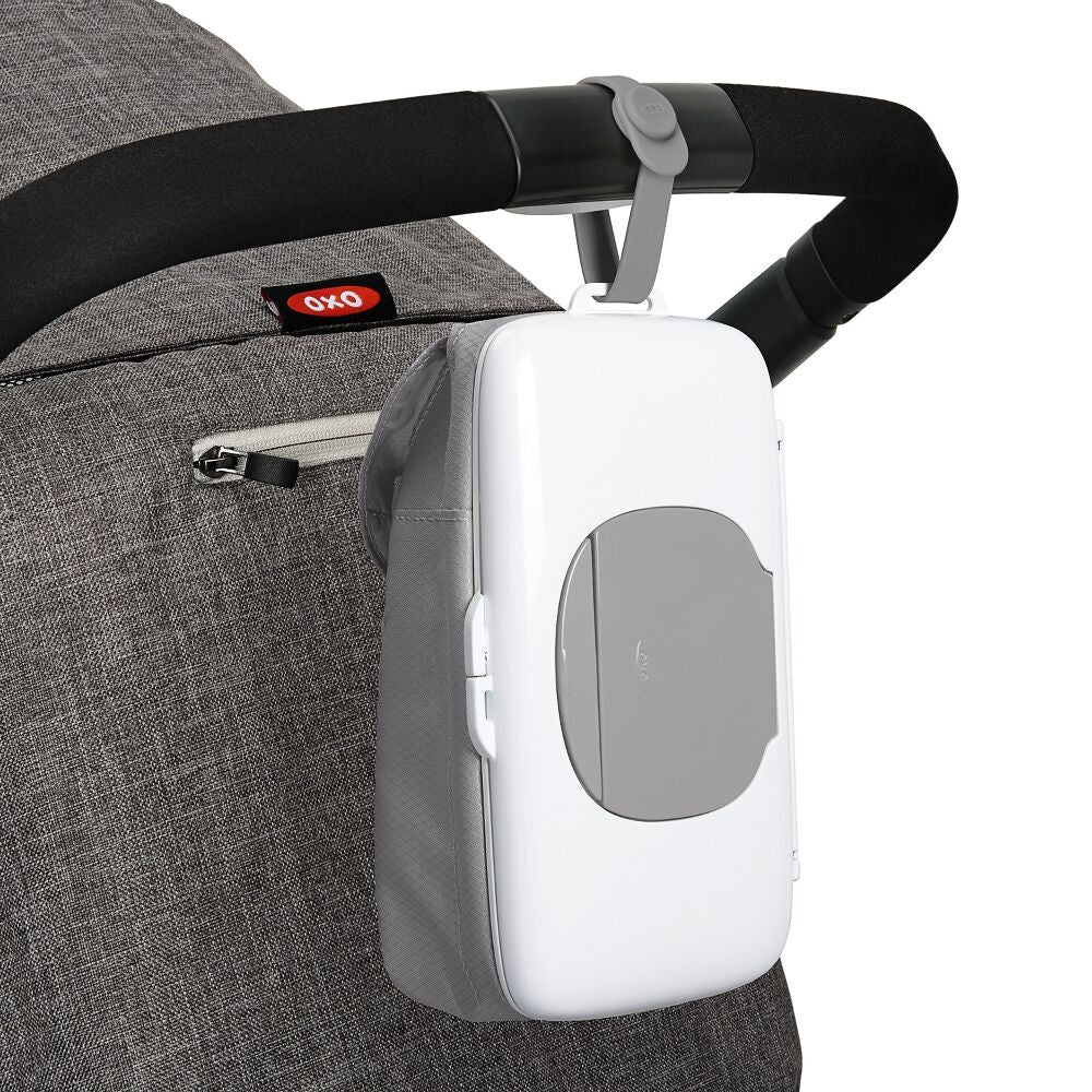 On-the-Go Wipes Dispenser with Diaper Pouch I2