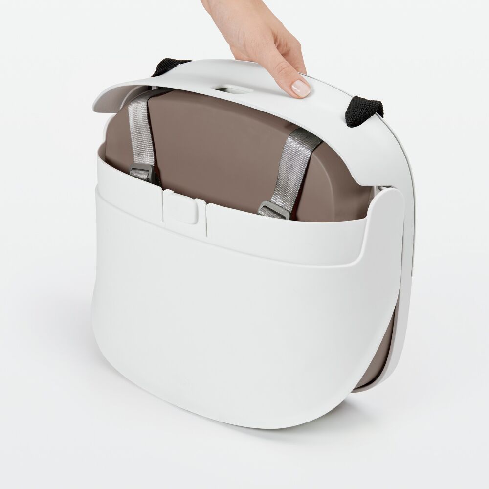 Perch Booster Seat with Straps Q0