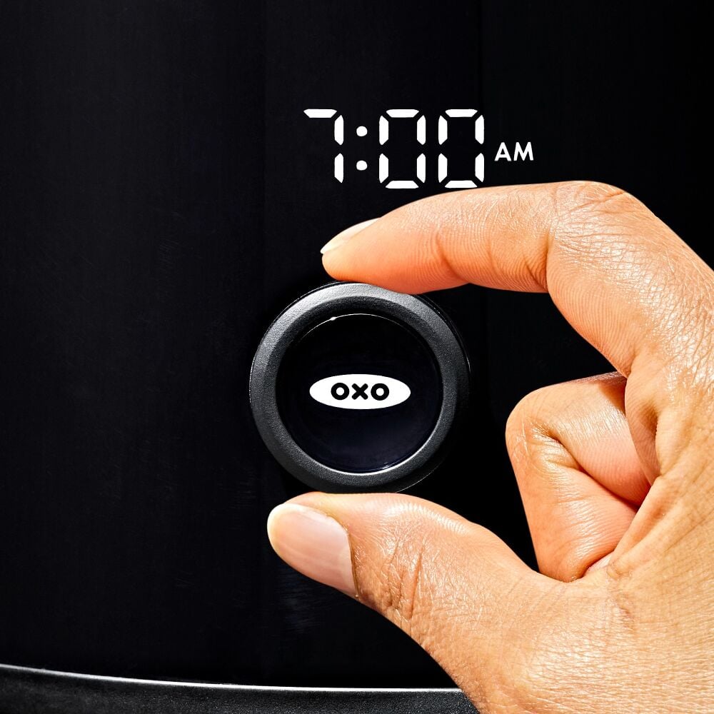 9 Cup Coffee Maker - Matte Black F0