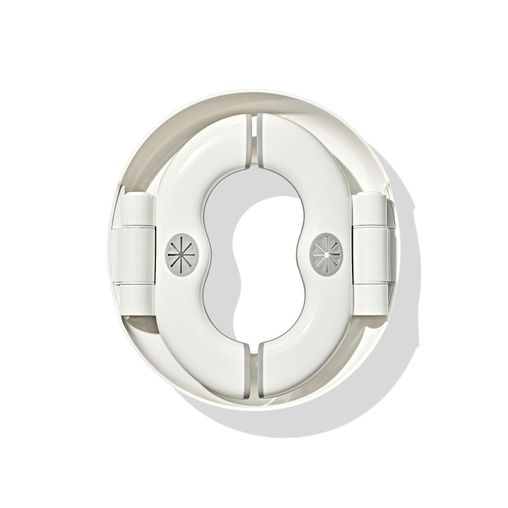 2-in-1 Go Potty™ with Travel Bag Q3