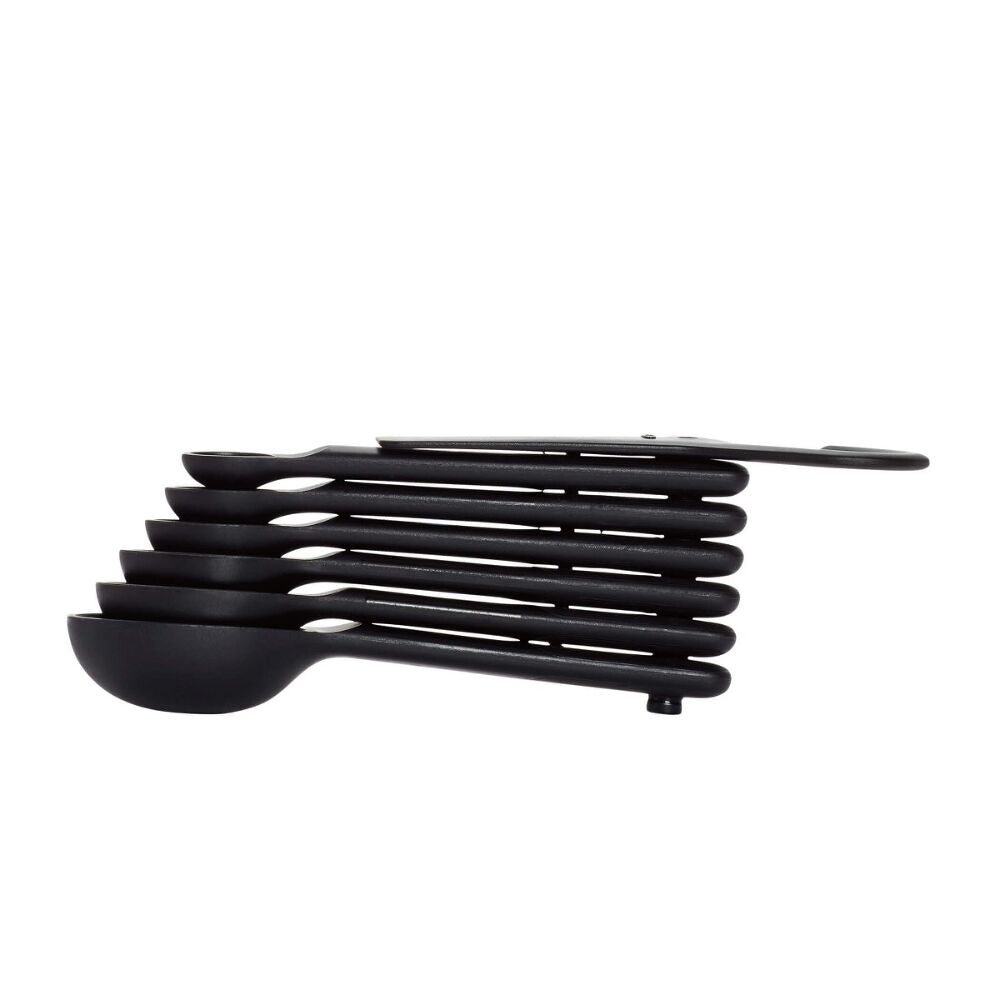 7 Piece Plastic Measuring Spoons - Black L1