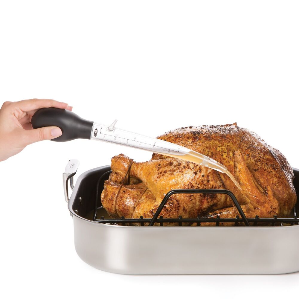 Angled Baster With Cleaning Brush Y6