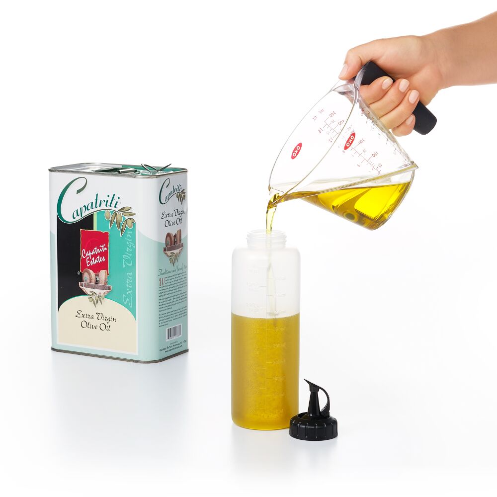 OXO Chef's Squeeze Bottles - 12 ounces D8