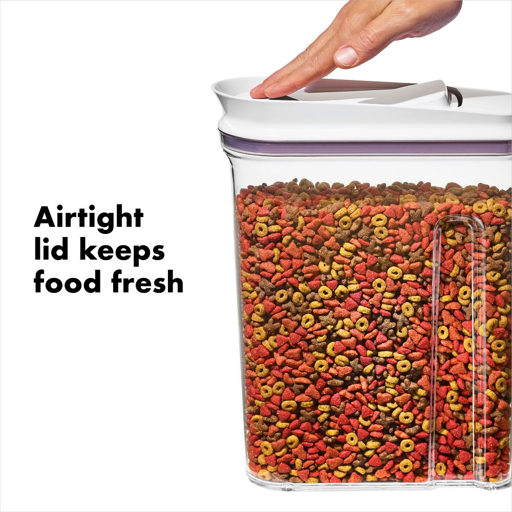 OXO Good Grips Pet Food Dispenser - 4.5 Qt/4.3 L C5