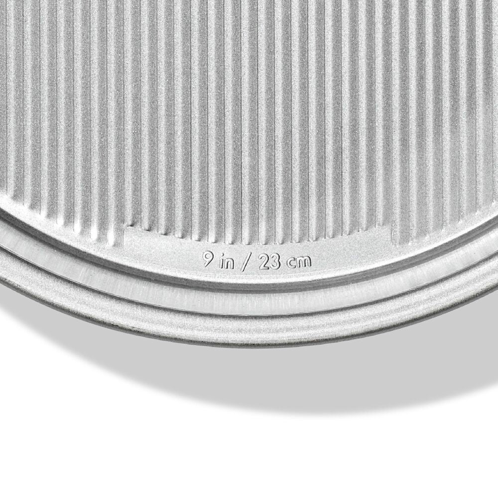 Non-Stick Pro Clear Coated 9 In Round Cake Pan W8