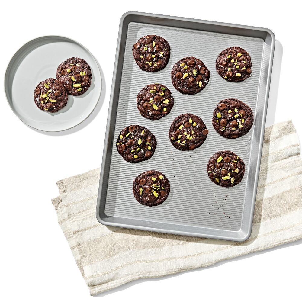 Non-Stick Pro Clear Coated Half Sheet Pan M6