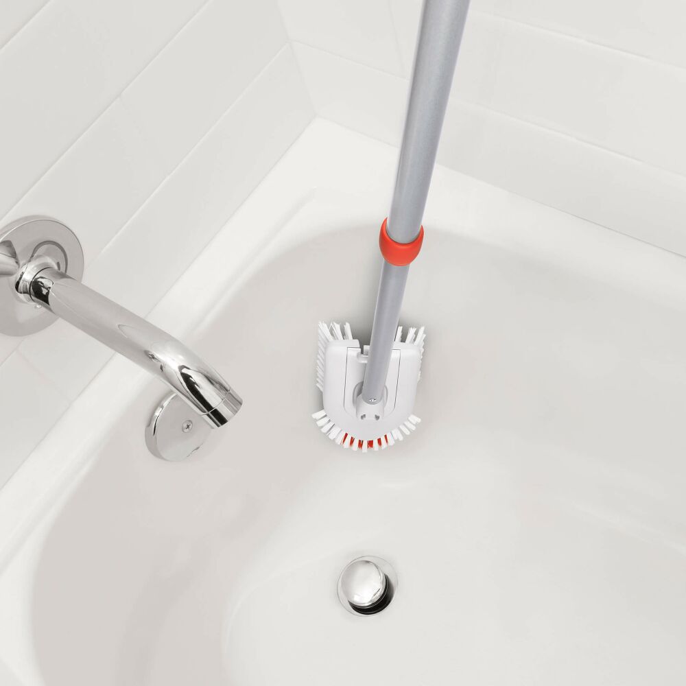 Extendable Tub & Tile Brush K1
