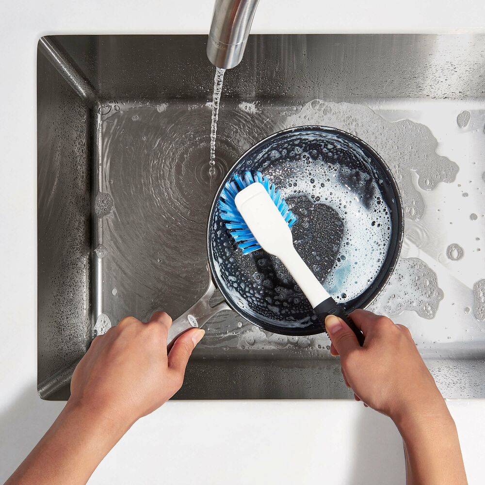 Dish Brush with Scraper A9