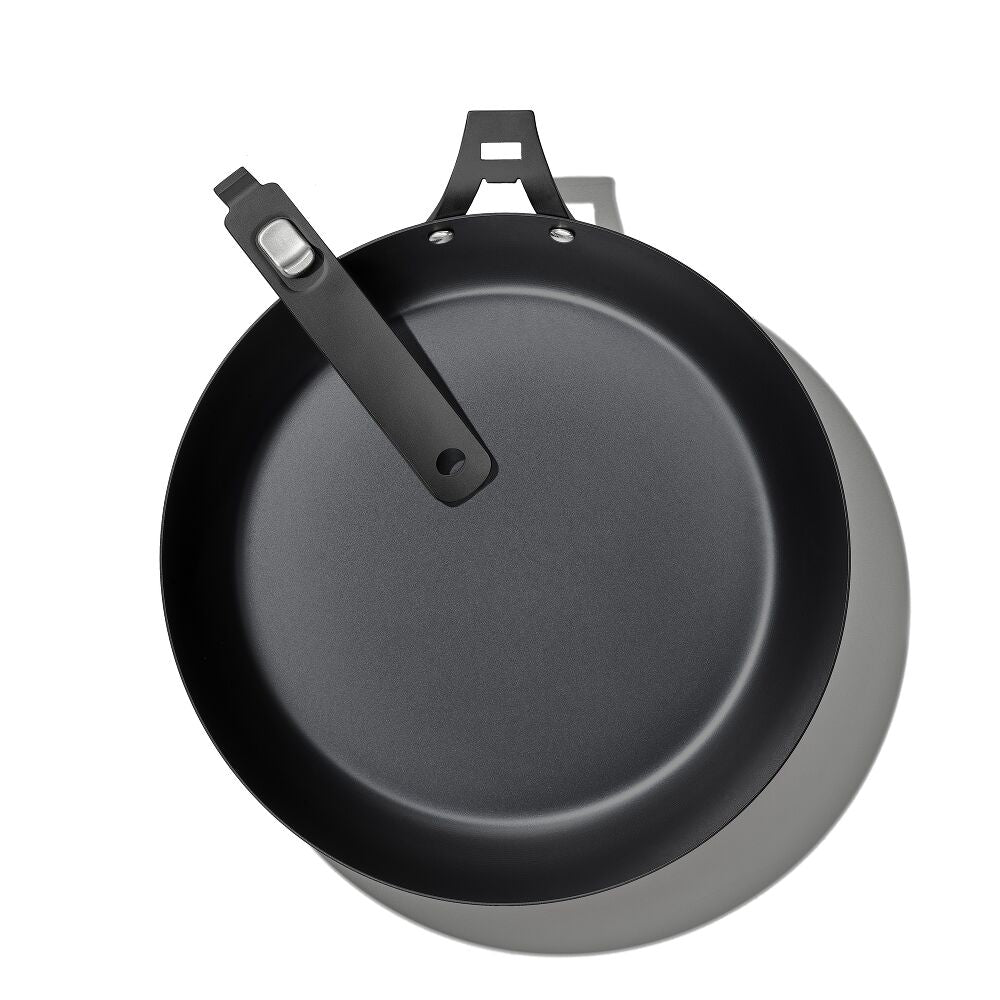 Outdoor 12-inch Carbon Steel Pan with Removable Handle O2