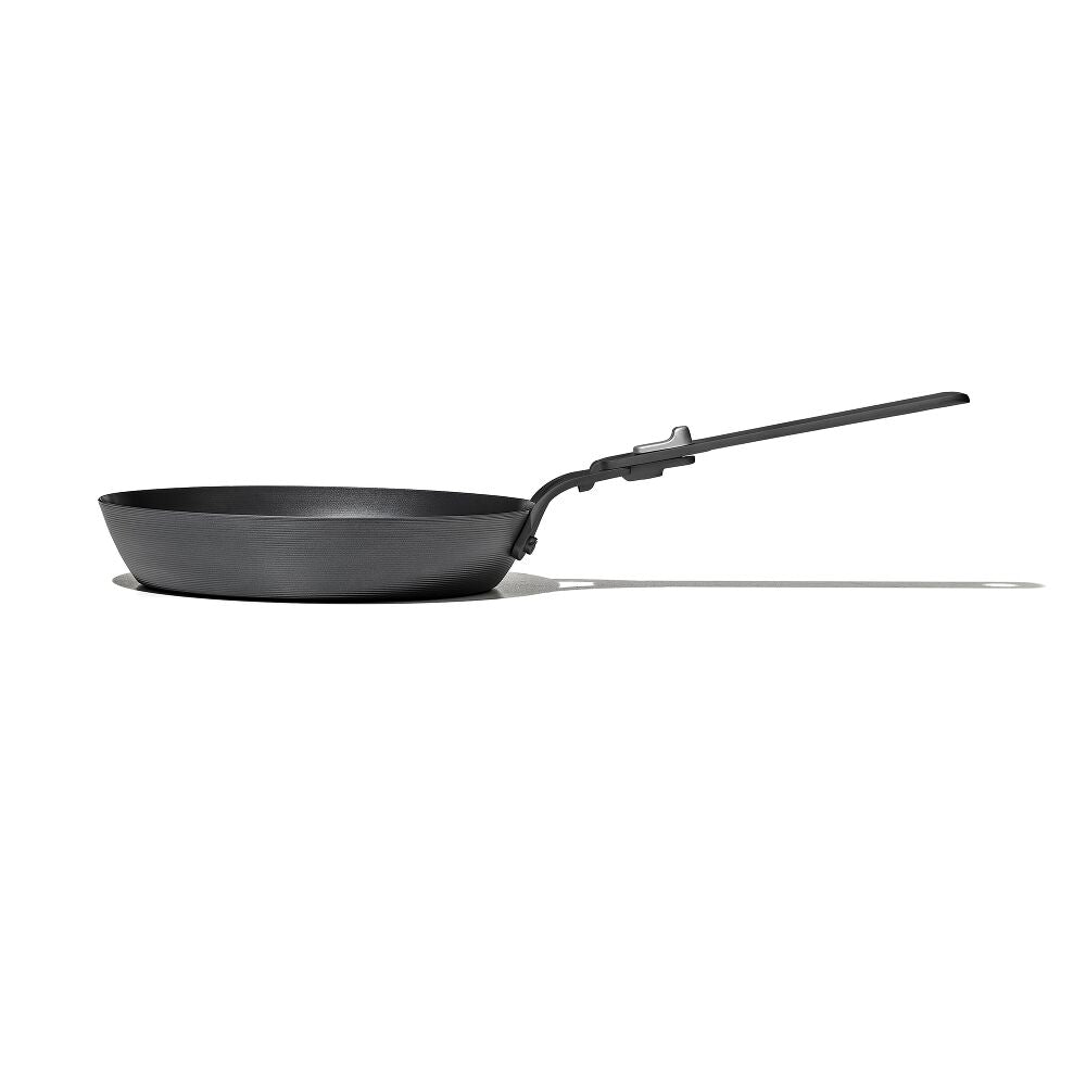 Carbon Steel With Removable Handle 8in Pan K7