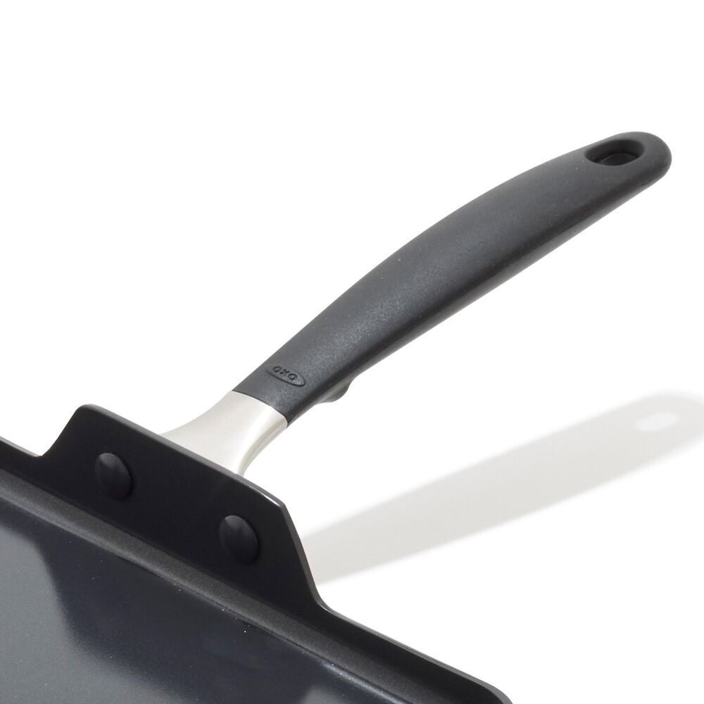 OXO Stainless Steel Everyday 11 in Square Griddle V0