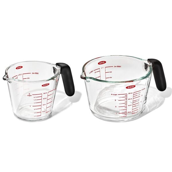 2-Cup and 4-Cup Glass Measuring Cup Set J3
