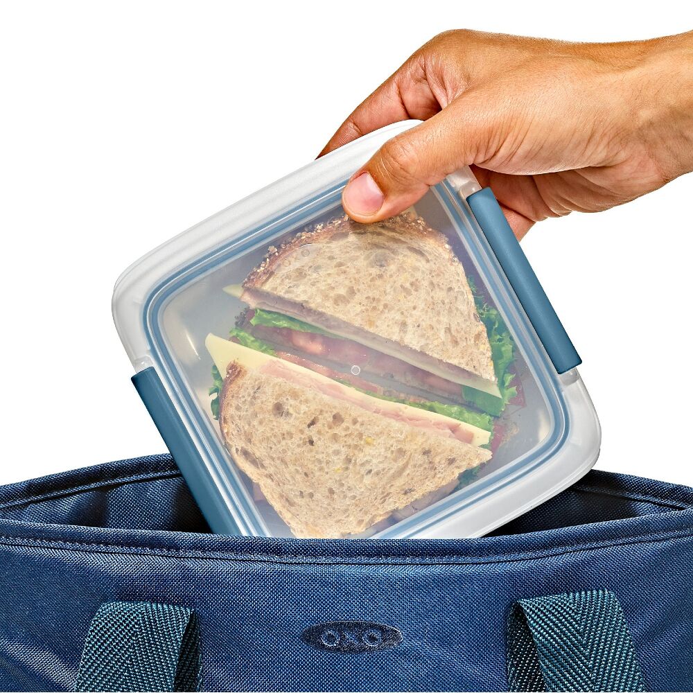 Prep & Go Slim Container with Removable Divider - 1.8 Cups/0.4 L Q3