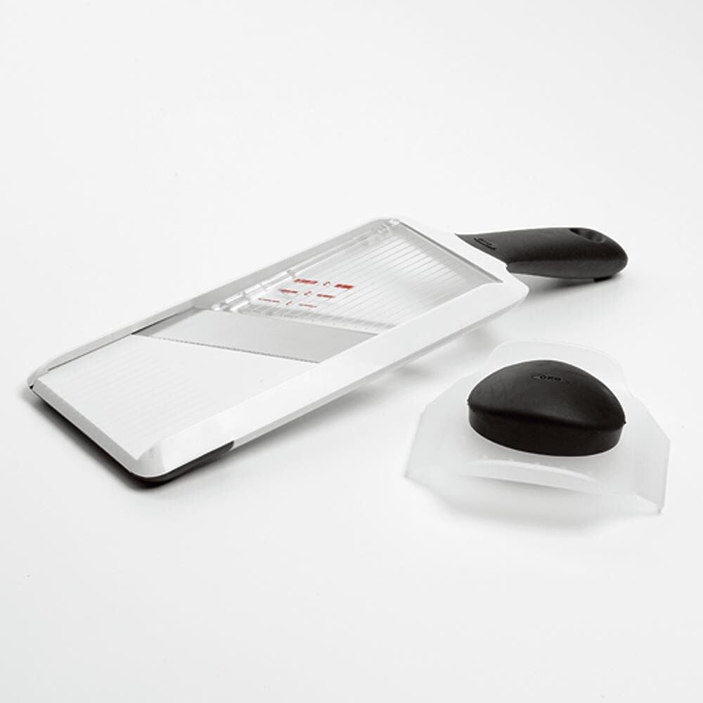 OXO Good Grips Hand-Held Mandoline Slicer Z6