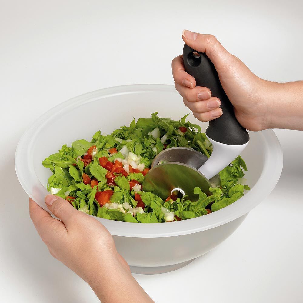 OXO Good Grips Salad Chopper & Bowl A7