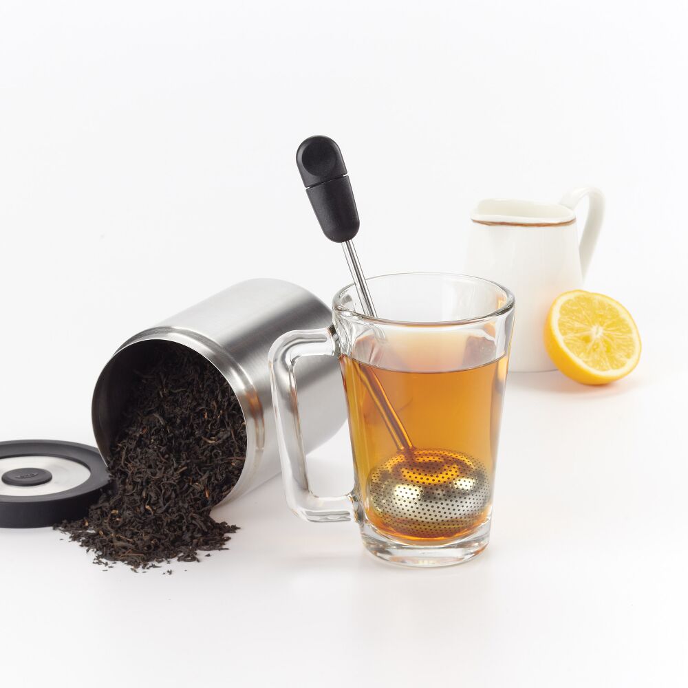 Twisting Tea Ball W7