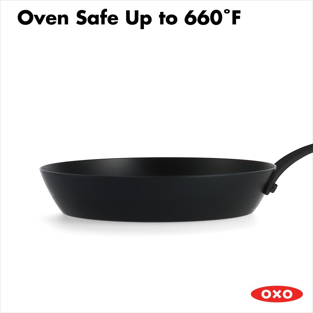 Carbon Steel Obsidian Series 8-Inch Frypan with Silicone Sleeve B4
