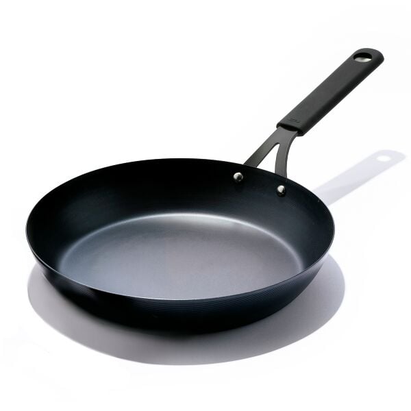 OXO Carbon Steel Obsidian Series 12-Inch Frypan with Silicone Sleeve N5