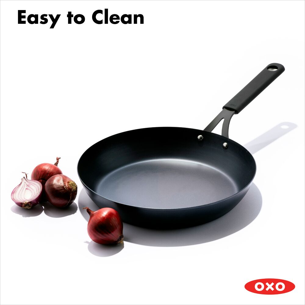 OXO Carbon Steel Obsidian Series 12-Inch Frypan with Silicone Sleeve N5