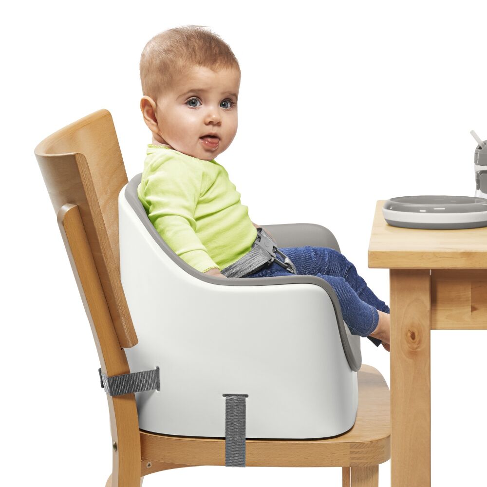 Nest Booster Seat with Removable Cushion I6