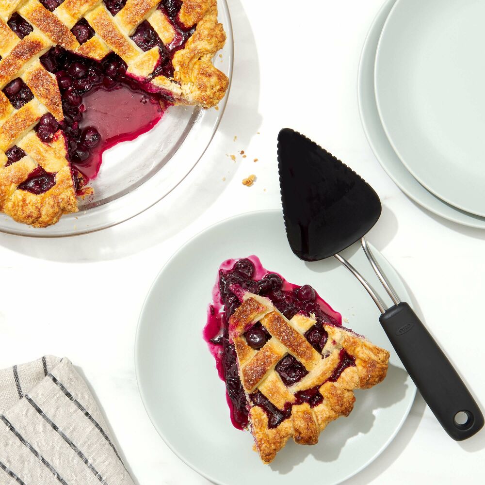 Nylon Flexible Pie Server H6