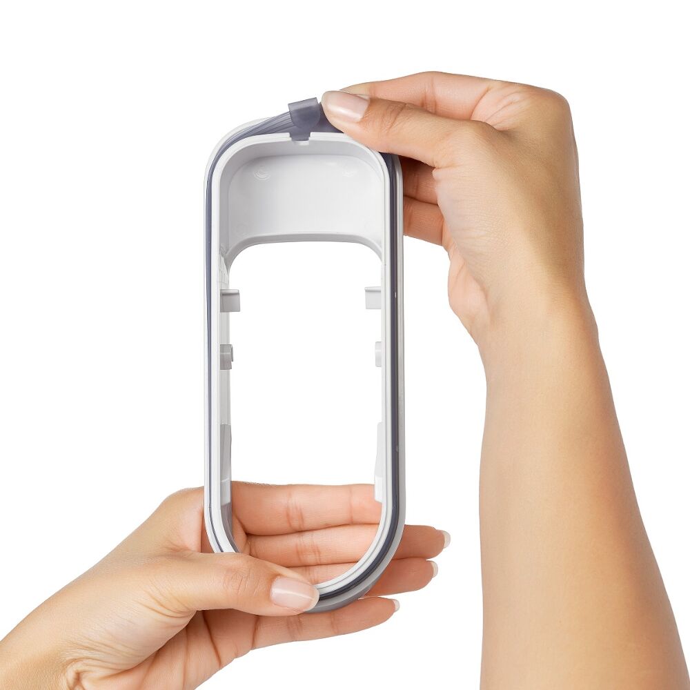 OXO Good Grips All-Purpose Dispenser (1.2 Qt) L2
