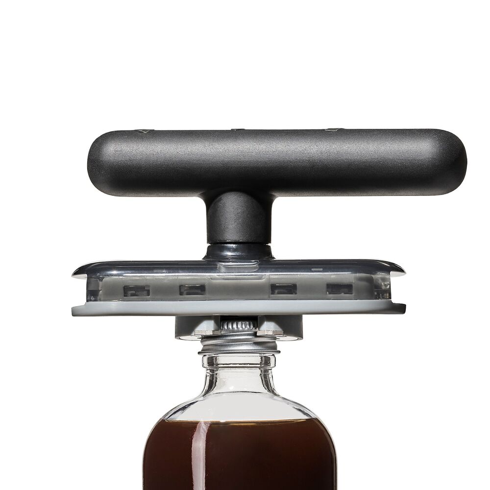 Twisting Jar Opener With Basepad S1