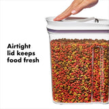 OXO Good Grips Pet Food Dispenser - 4.5 Qt/4.3 L C5