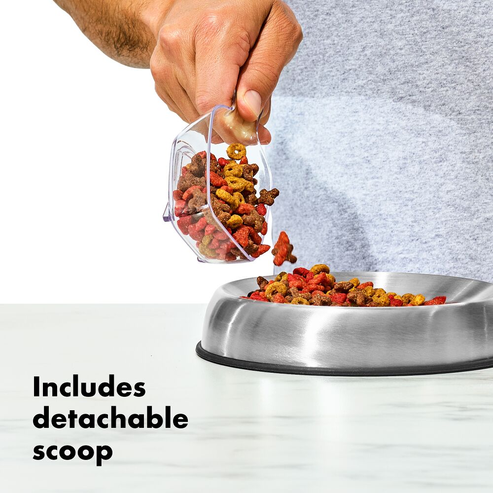OXO Good Grips Pet POP Container – 4.4 Qt/4.2 L with Scoop I5