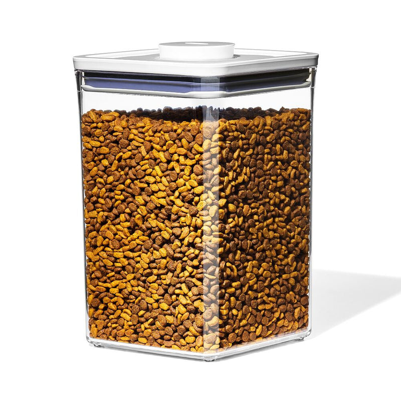 OXO Good Grips Pet POP Container – 4.4 Qt/4.2 L with Scoop I5