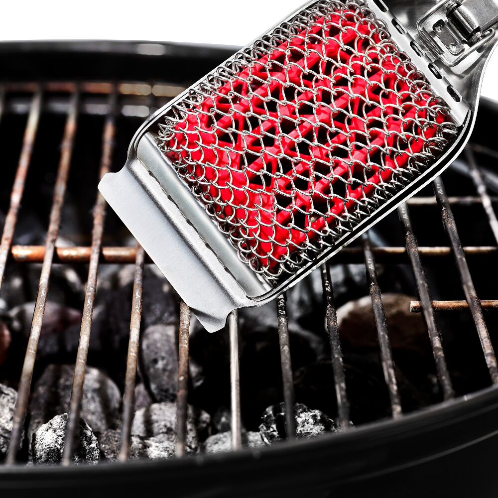Coiled Grill Brush With Replaceable Head Q2