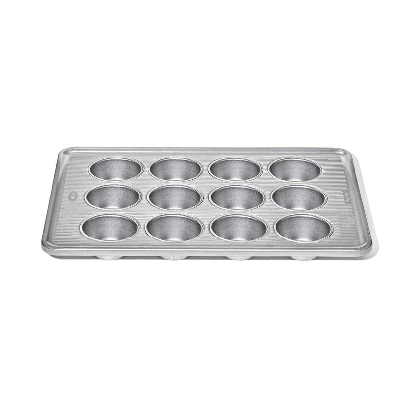Nonstick Pro Clear Coated 12 Cup Muffin Pan W4
