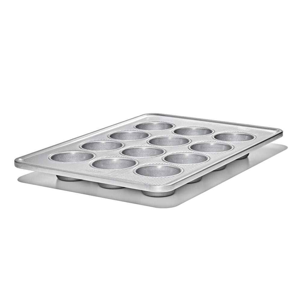 Nonstick Pro Clear Coated 12 Cup Muffin Pan W4