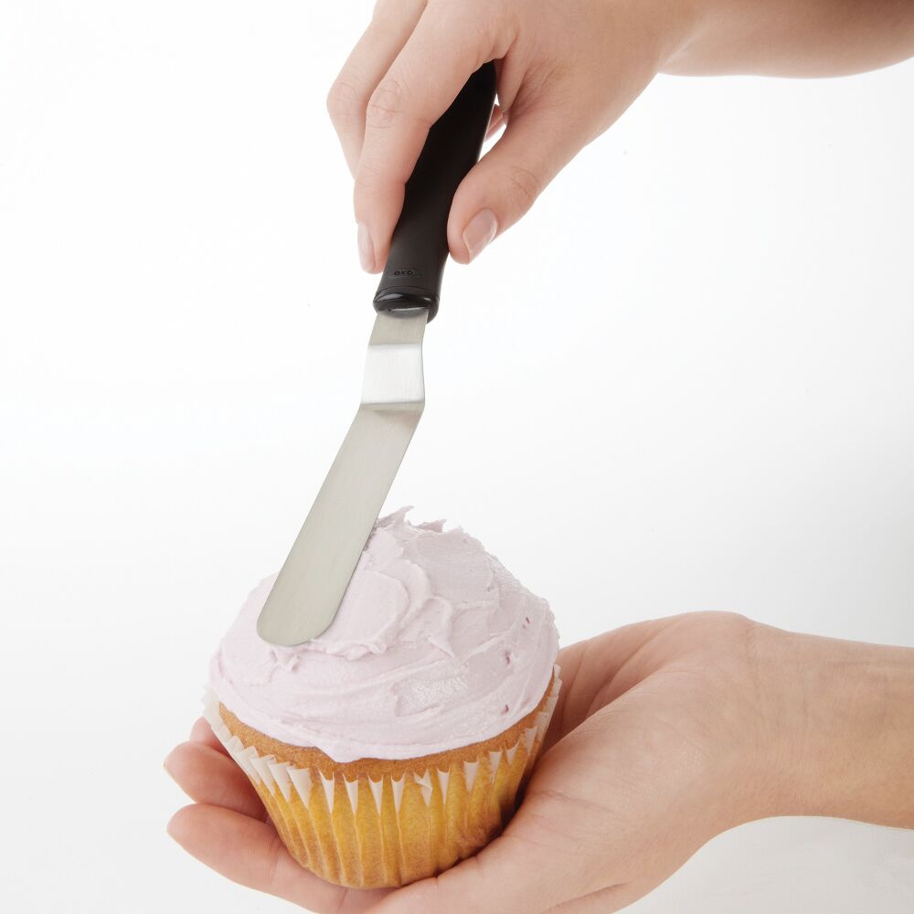 Kid-Friendly Cupcake Baking Bundle F0