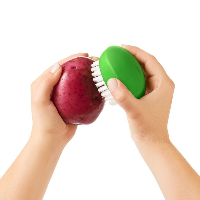 Vegetable Brush D8
