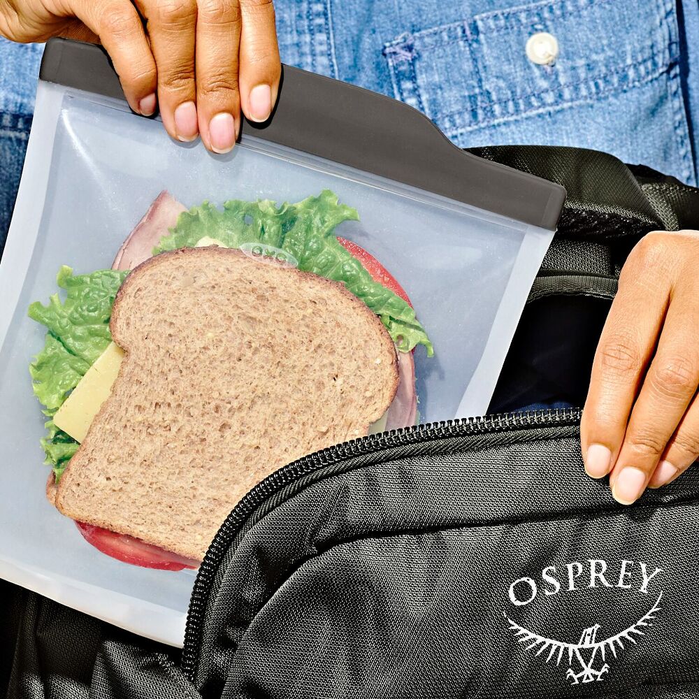 Outdoor Silicone Reusable Sandwich Bag (28 oz) M9