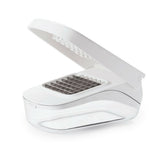 Vegetable Chopper with Easy-Pour Opening P1