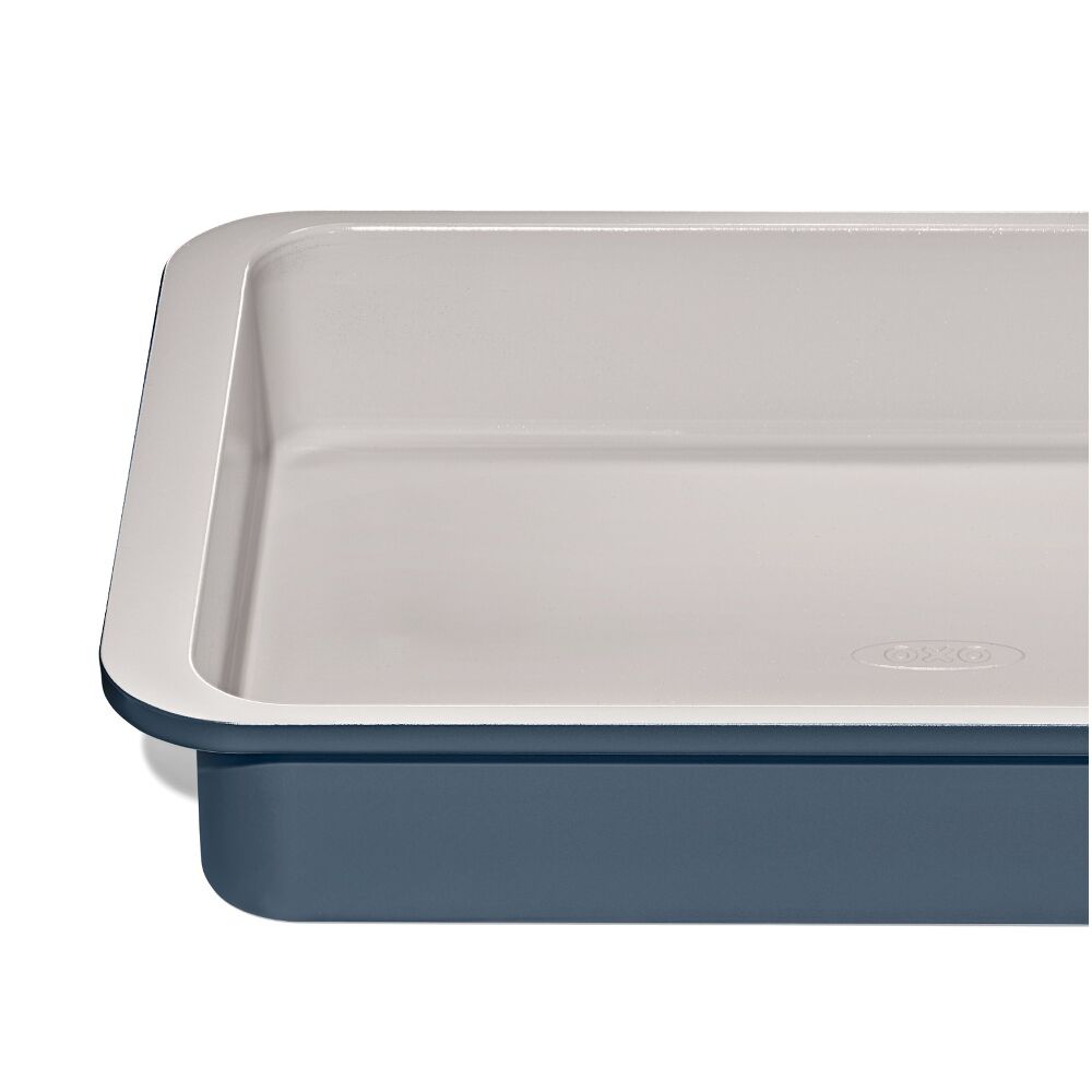 Non-Stick Pro Ceramic Coated Metal Bakeware 9" x 13" Cake Pan D0