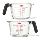 2-Cup and 4-Cup Glass Measuring Cup Set J3