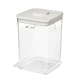 OXO Pet POP Container with Scoop — Big Square Medium — 4.4 Qt/4.2 L H3