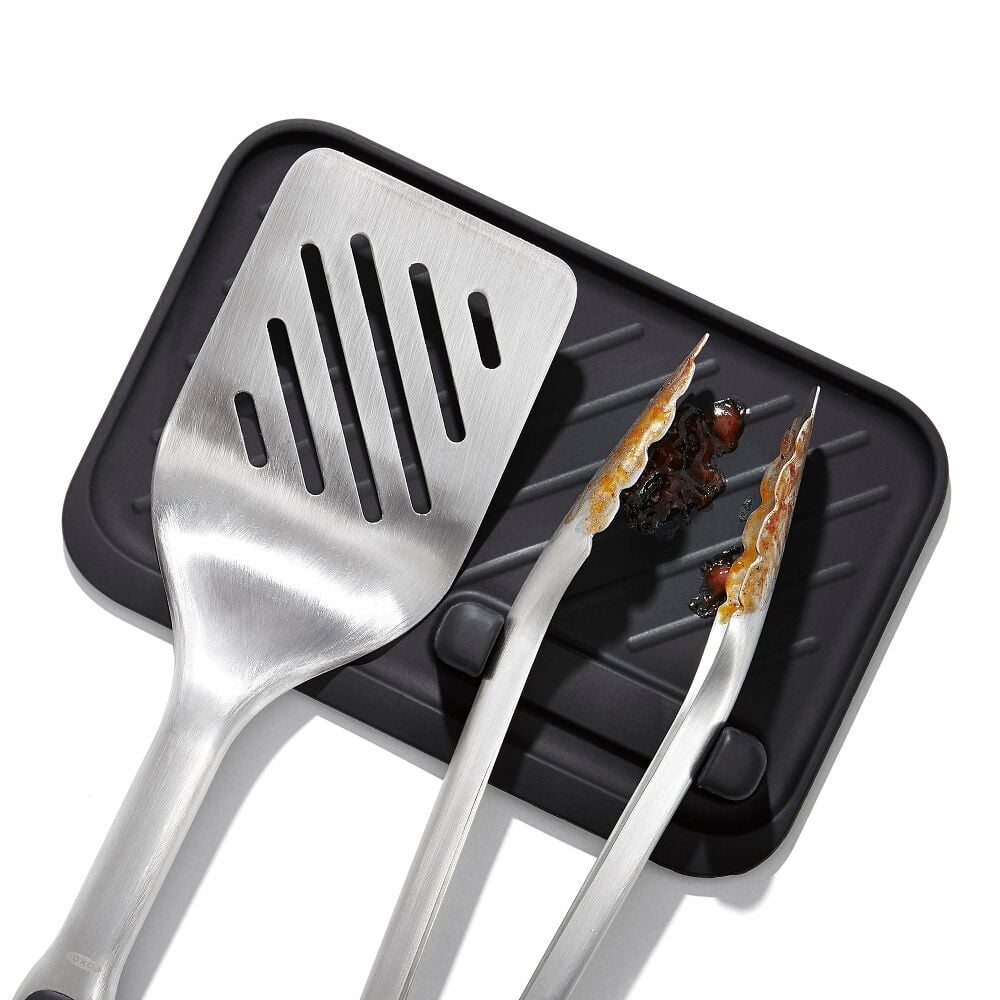 OXO Good Grips Grilling Turner and Tongs Set R0