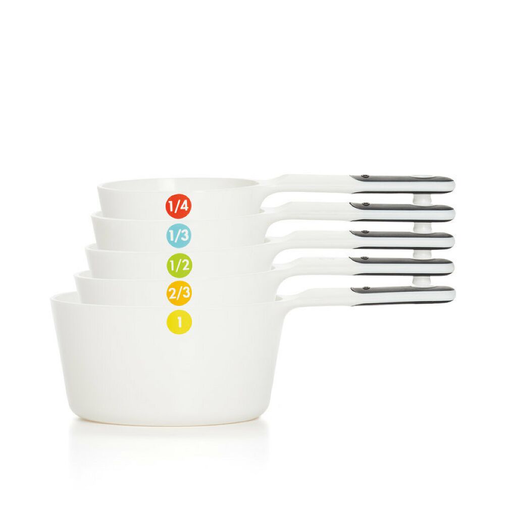 6 Piece Plastic Measuring Cups P1