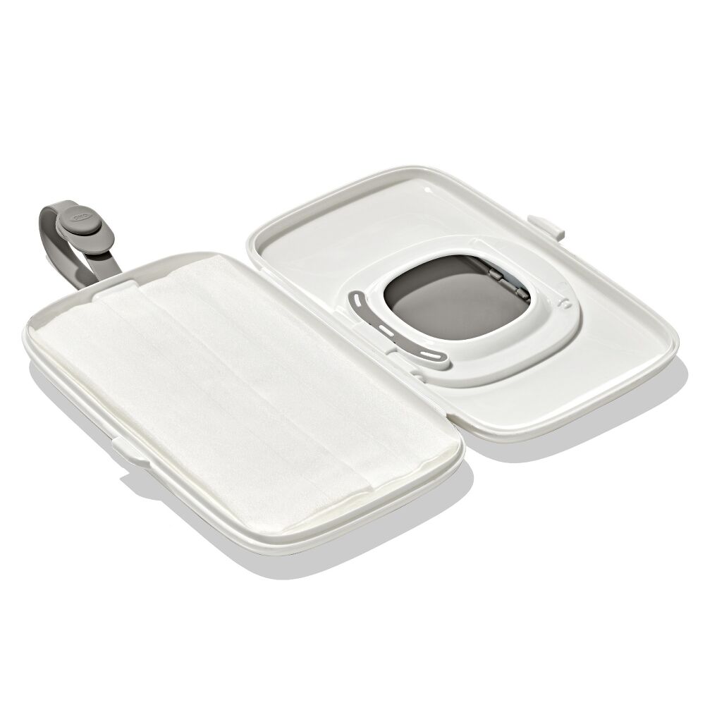 On-The-Go Wipes Dispenser U1